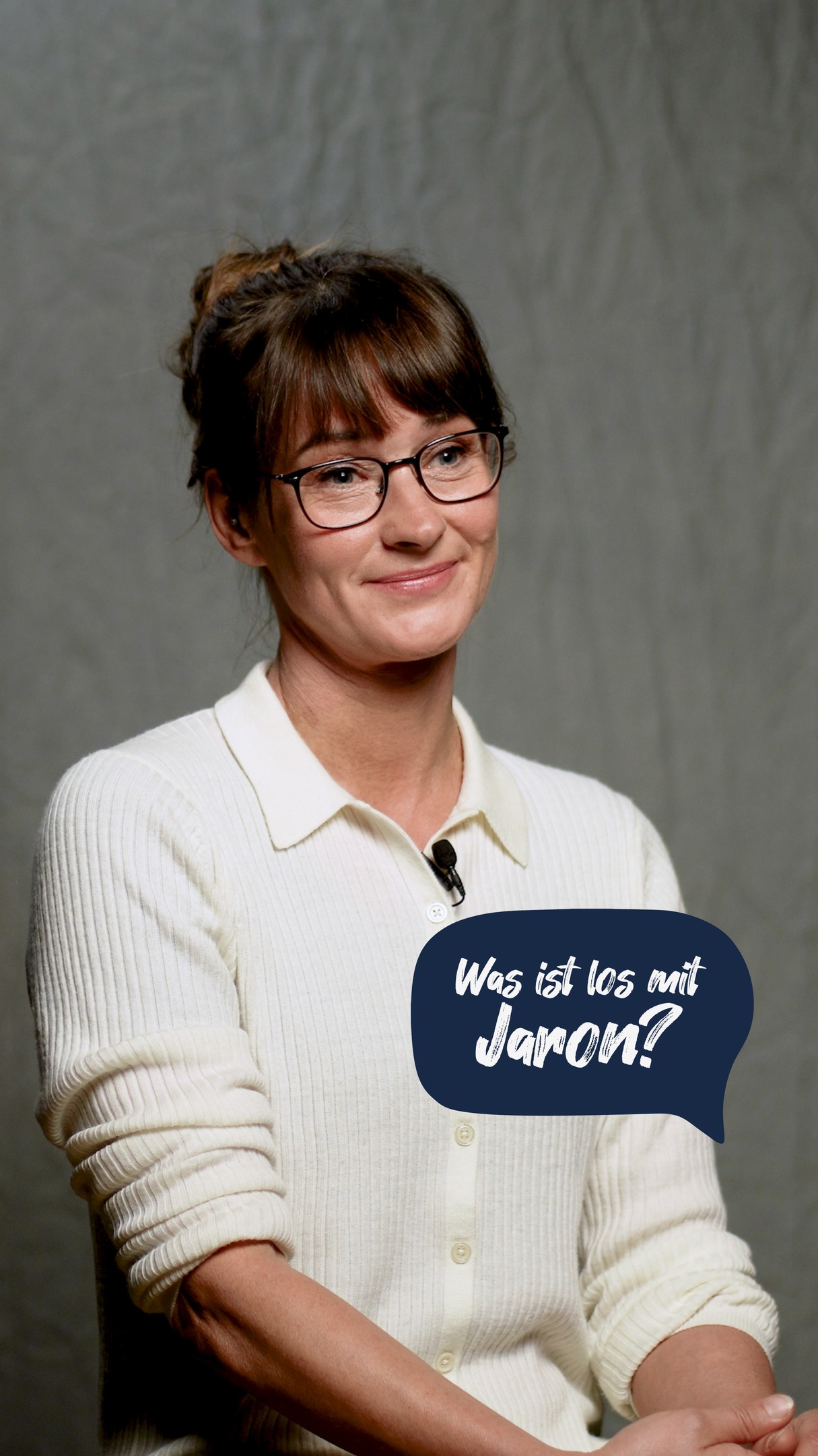 Ein bis zwei Kinder pro Schulklasse sind von sexueller Gewalt betroffen. Damit du als pädagogische Fachkraft Missbrauch erkennst und Kindern helfen kannst, brauchst du Wissen über Prävention, Täterstrategien und klare Schritte für den Umgang mit Verdachtsfällen.
Die kostenlose Online-Fortbildung „Was ist los mit Jaron?" bietet einen einfachen und praxisnahen Einstieg in das Thema, entlang an authentischen Beispielen aus dem Schulalltag.
Die Fortbildung ist in allen Bundesländern offiziell anerkannt und wird mit einer Teilnahmebescheinigung abgeschlossen.
👉 Starte jetzt kostenlos auf was-ist-los-mit-jaron.de
#UBSKM #Prävention #Kinderschutz #LehrerLeben #WasIstLosMitJaron